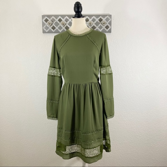 Alice + Olivia Dresses & Skirts - Alice & Olivia Janae Green Silk Lace Dress, Size 6